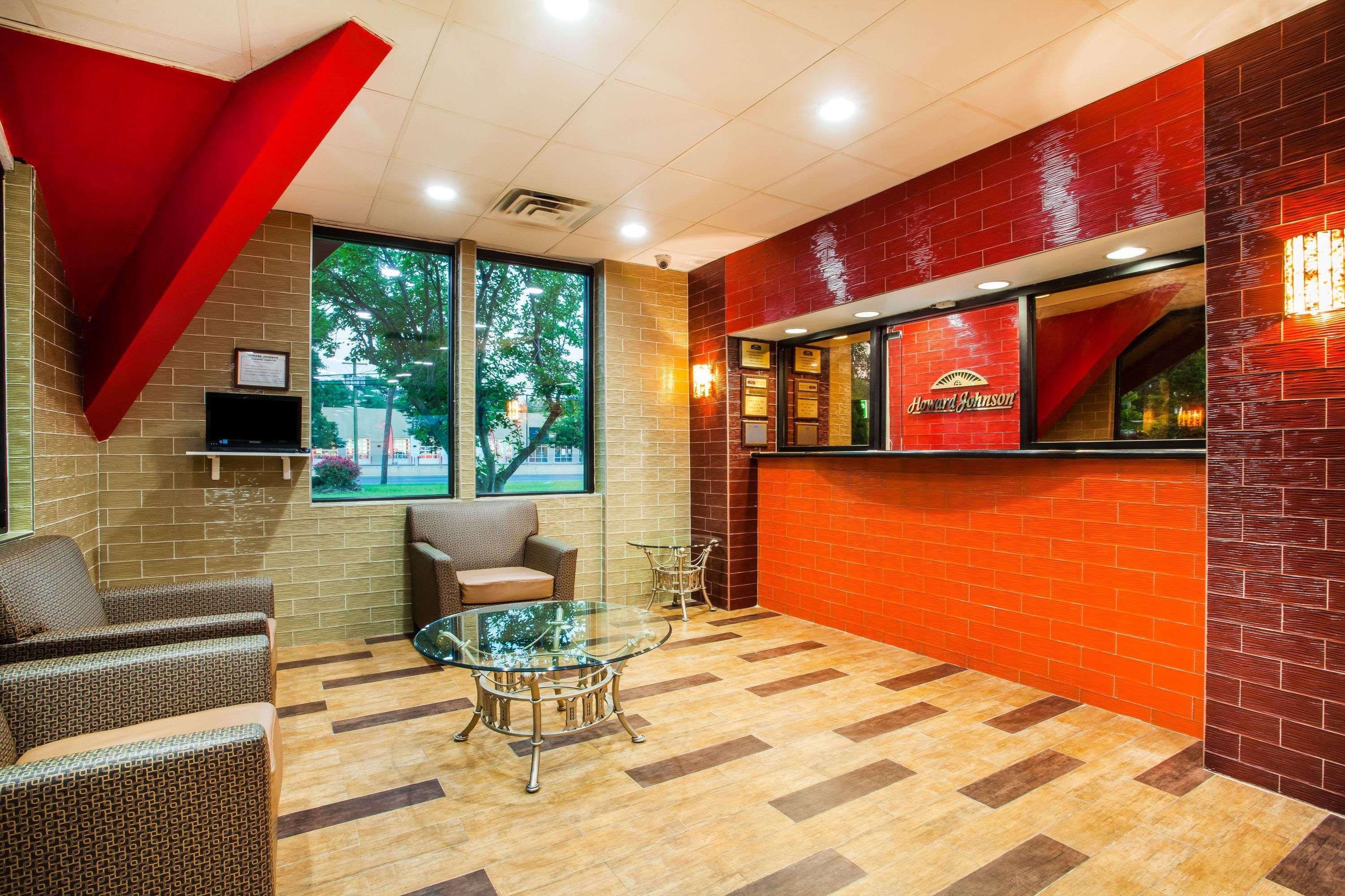 Howard Johnson By Wyndham North Plainfield Extérieur photo