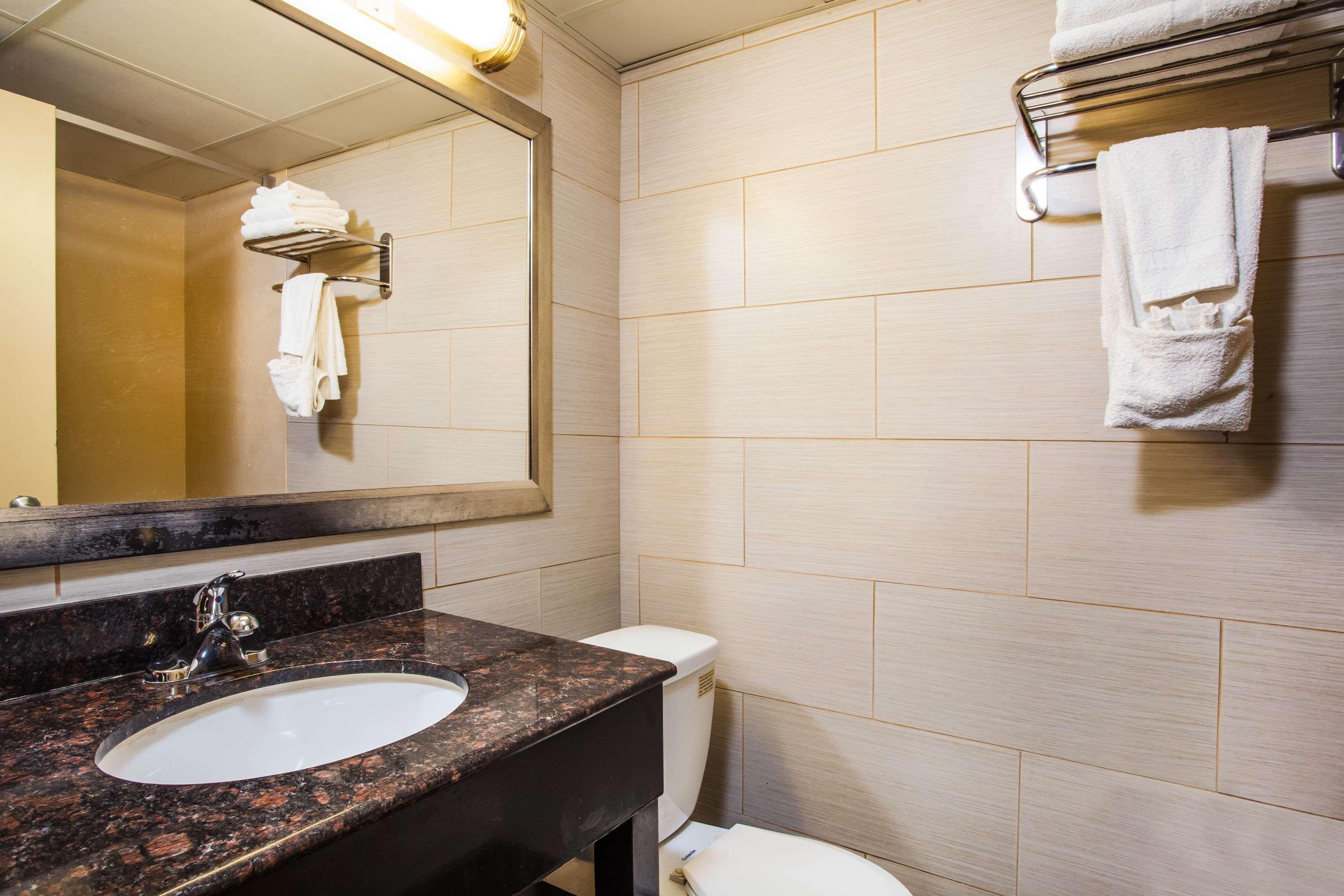 Howard Johnson By Wyndham North Plainfield Extérieur photo